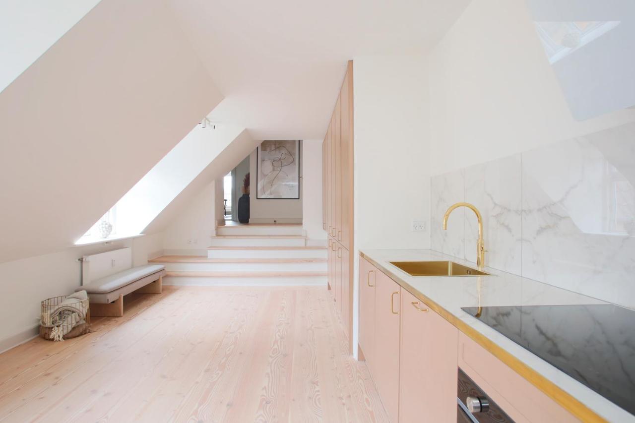 Modern 3Br Duplex Apartment In Nyhavn W Private Balcony Kopenhagen Bagian luar foto